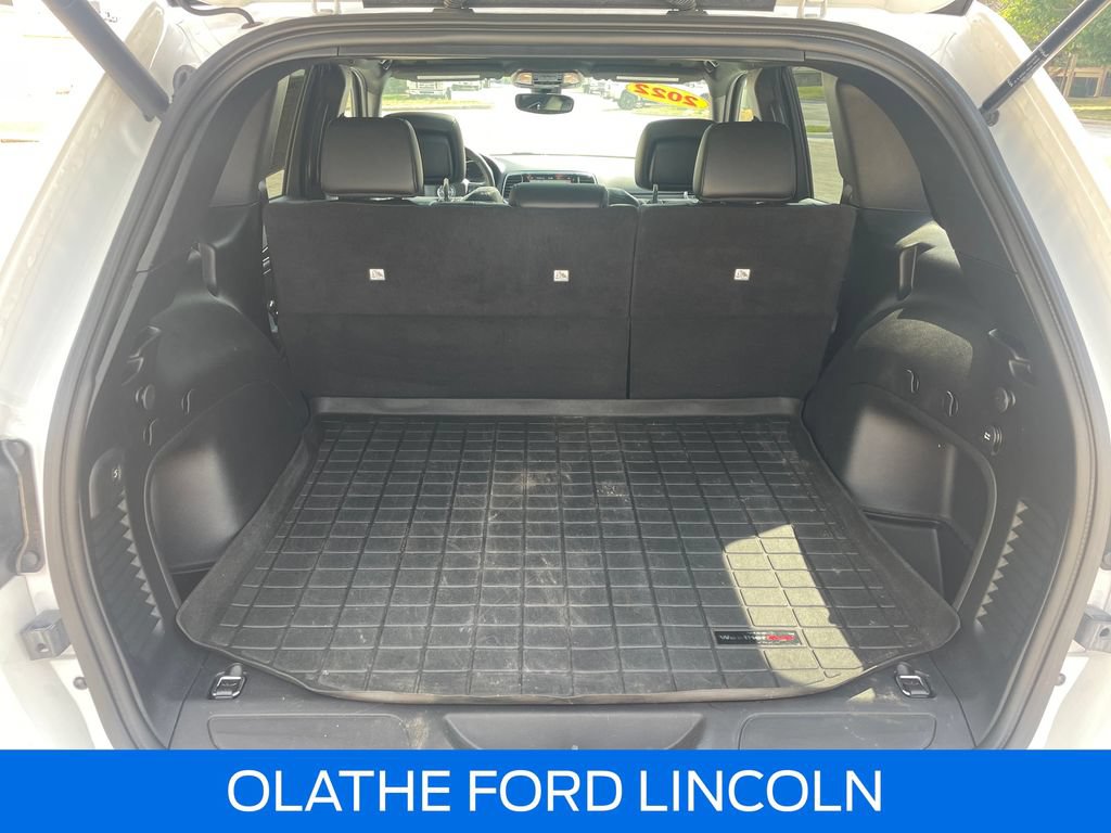 Used 2022 Jeep Grand Cherokee Limited AWD/4WD image 29
