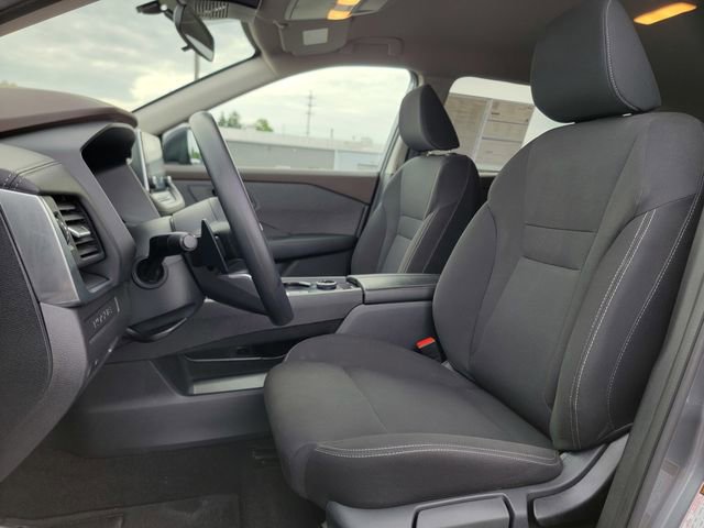 Used 2023 Nissan Rogue S AWD/4WD image 19