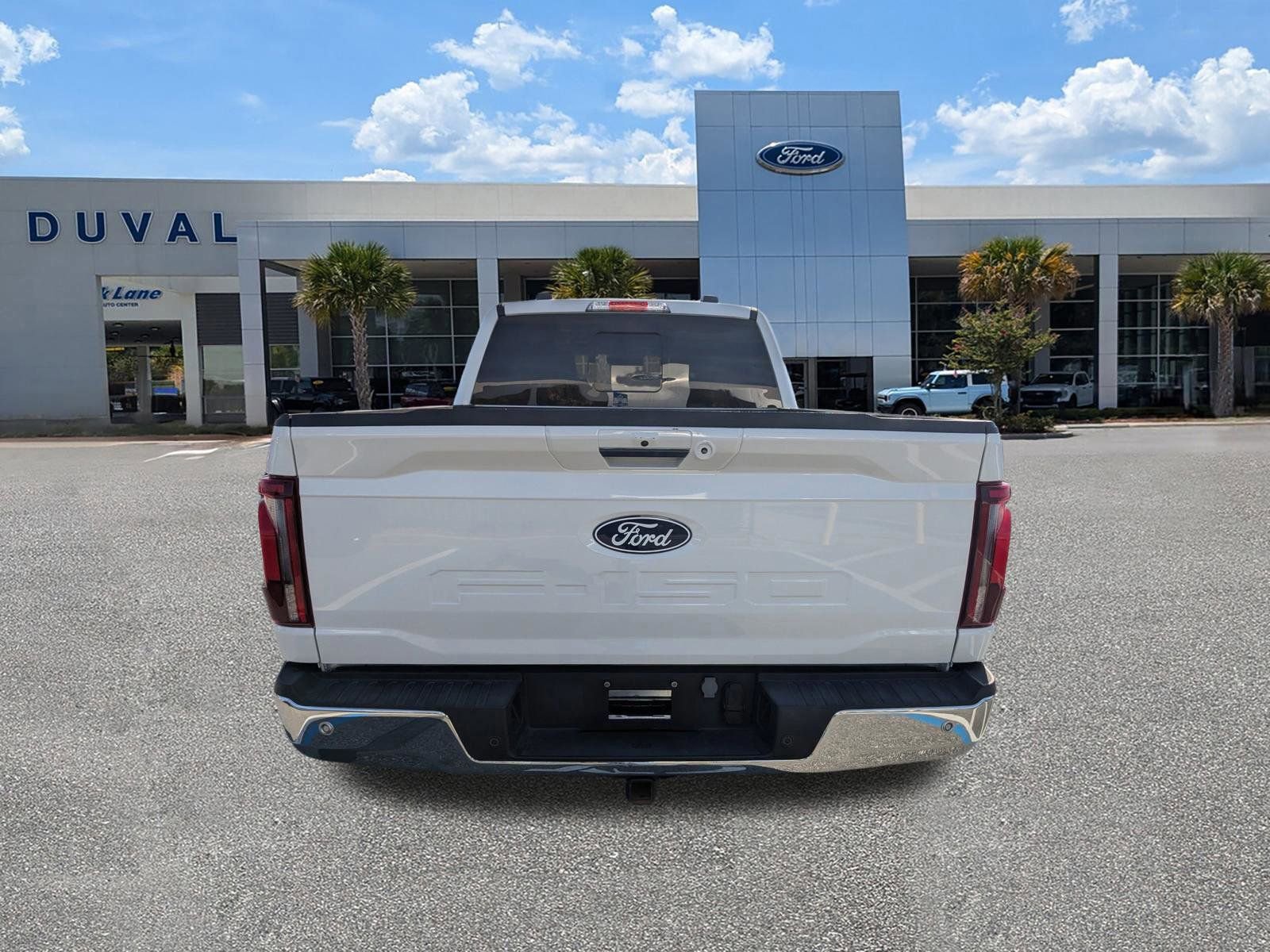 Certified 2024 Ford F150 Lariat w/ Equipment Group 502A High image 4