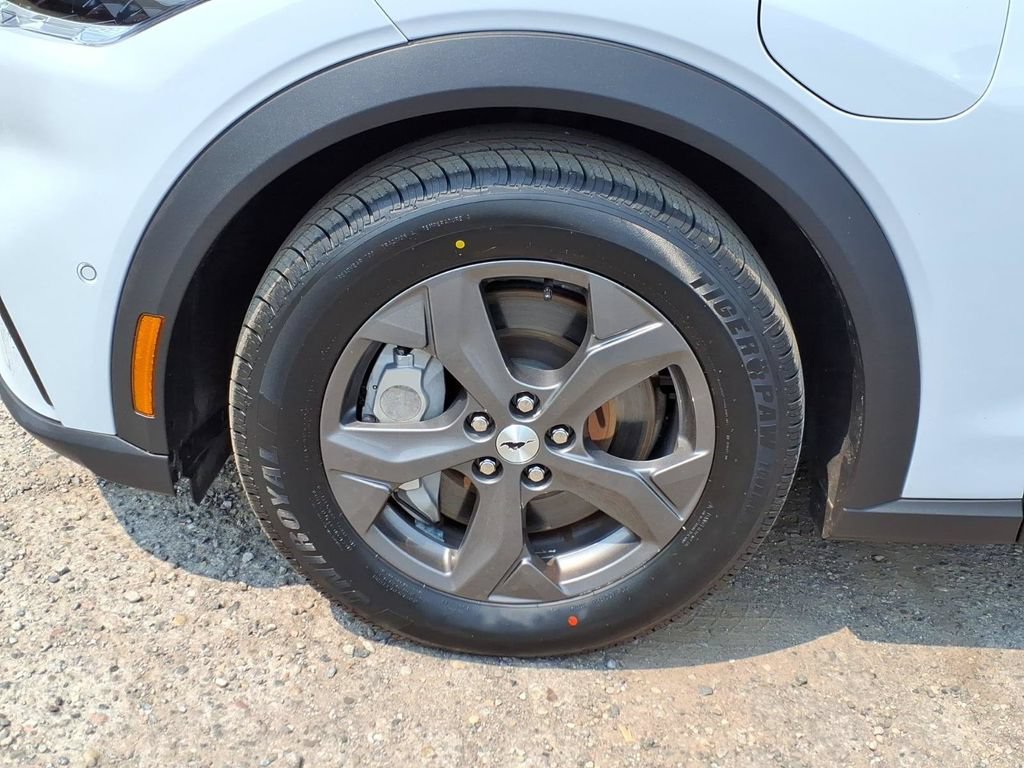 Certified 2023 Ford Mustang Mach-E Select AWD/4WD image 9