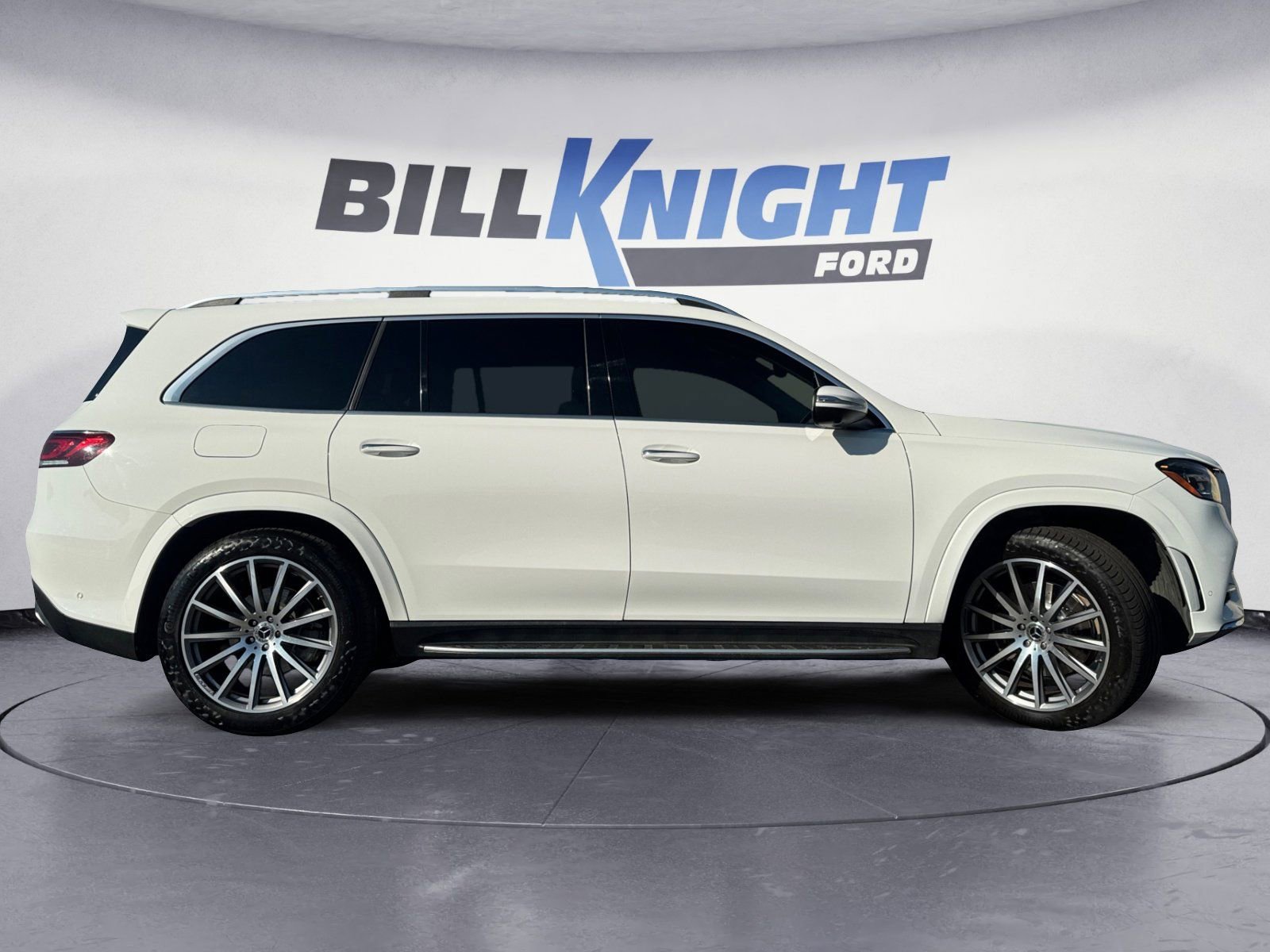 Used 2021 Mercedes-Benz GLS 580 4MATIC image 6