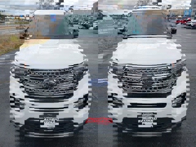 Certified 2023 Ford Explorer Limited w/ Equipment Group 301A image 3