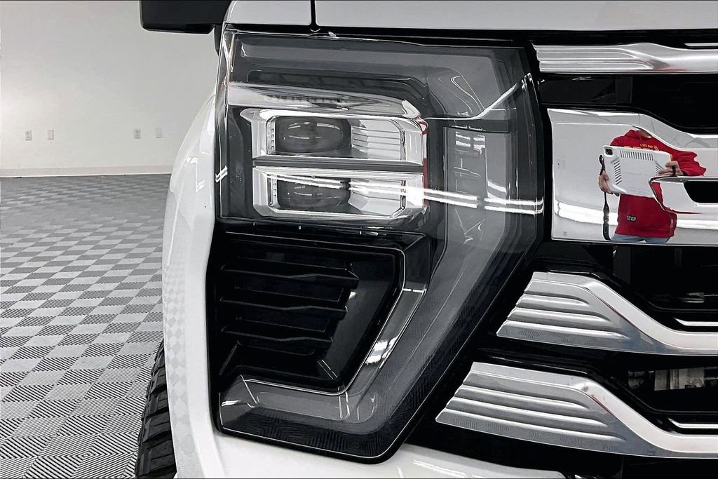 Used 2024 Chevrolet Silverado 2500 High Country AWD/4WD image 29
