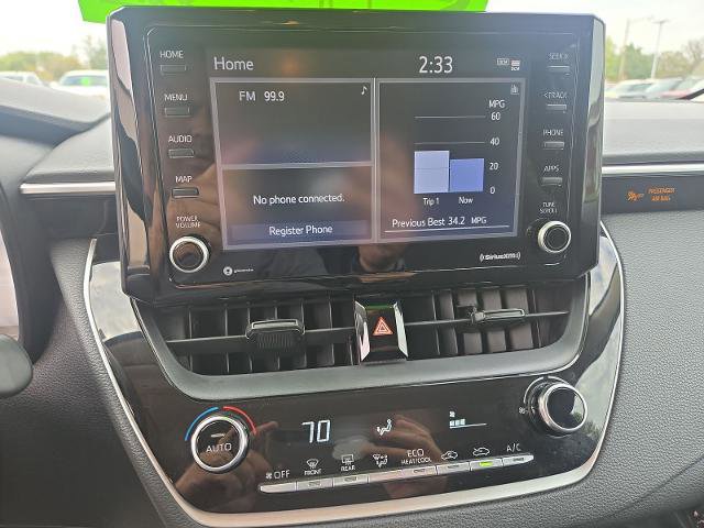 Used 2022 Toyota Corolla LE image 18
