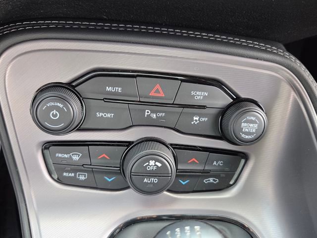Used 2023 Dodge Challenger R/T w/ Blacktop Package image 21