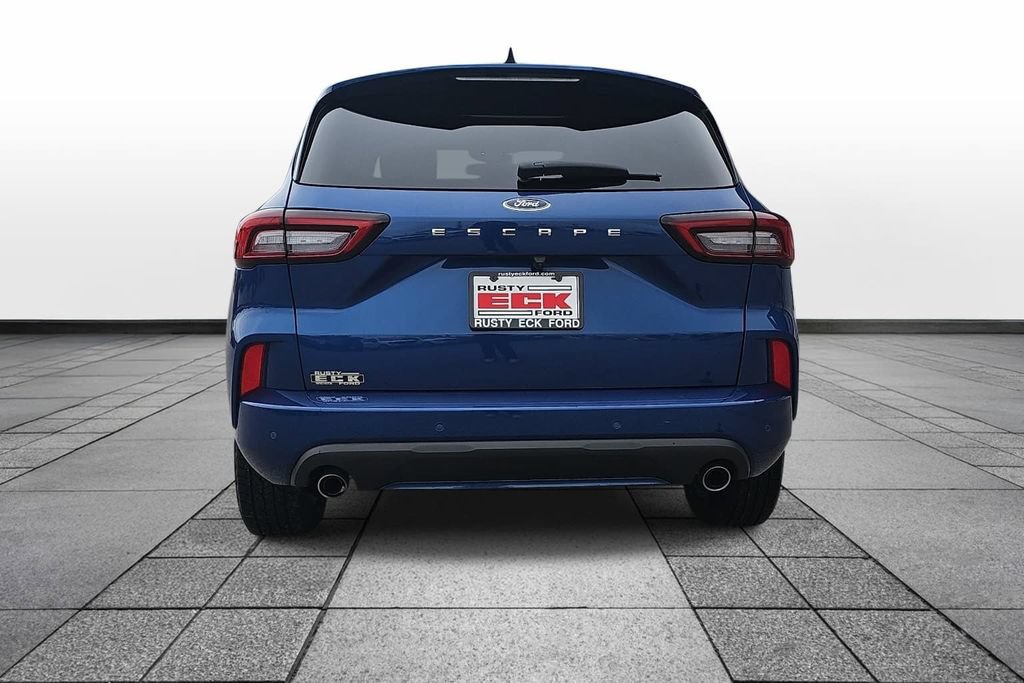 Certified 2023 Ford Escape ST-Line w/ Tech Pack #1 FWD image 6