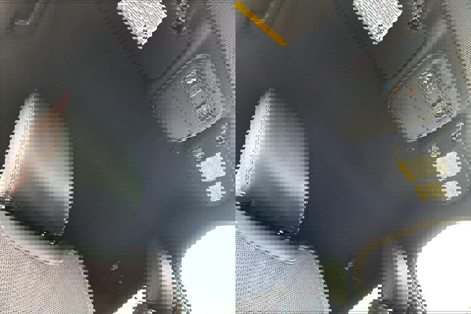 Certified 2025 Ford Explorer ST image 18