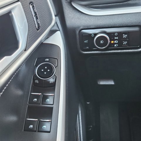 Certified 2023 Ford Explorer XLT w/ Equipment Group 202A image 21