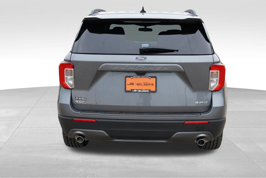 Certified 2024 Ford Explorer XLT w/ Equipment Group 202A AWD/4WD image 6