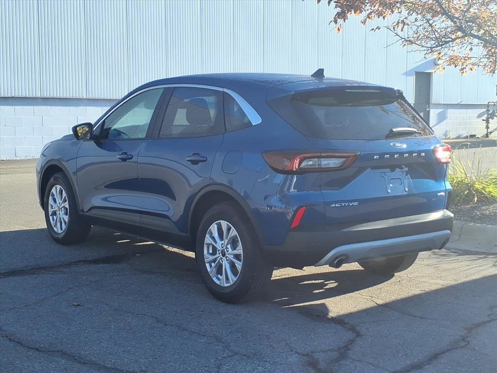 Certified 2023 Ford Escape Active w/ Tech Pack #2 image 2