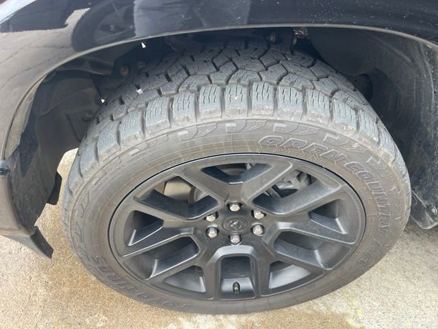 Used 2022 RAM 1500 Laramie AWD/4WD image 4