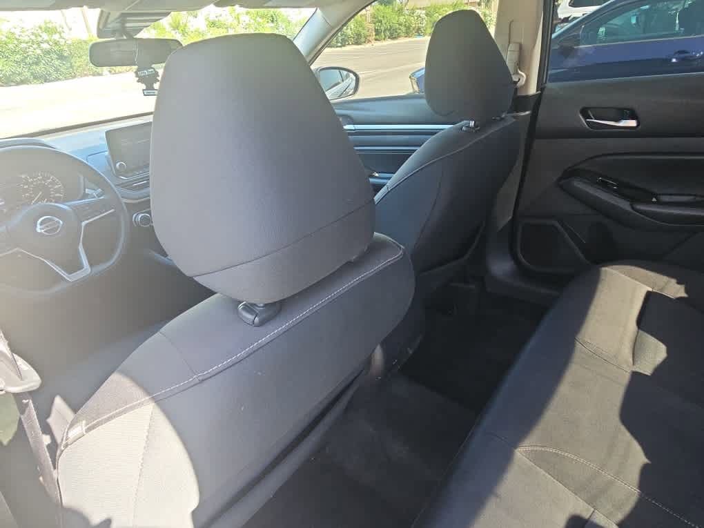 Used 2021 Nissan Altima 2.5 SV FWD image 11