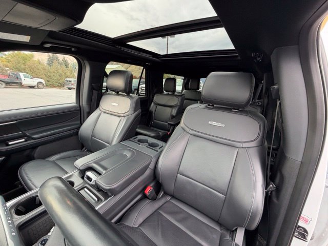 Certified 2025 Ford Expedition Max Platinum w/ Stealth Appearance Package AWD/4WD image 17