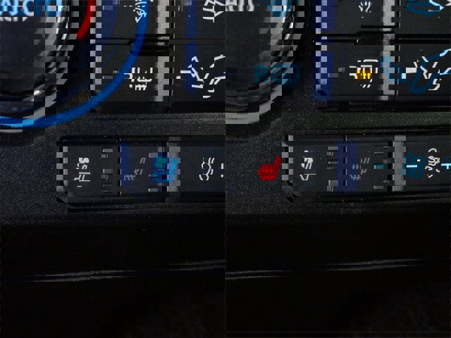 Certified 2021 Ford F350 Lariat w/ Lariat Value Package image 24