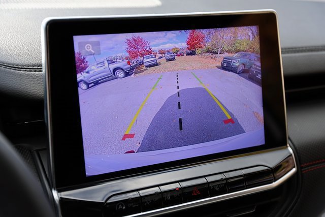 Used 2023 Jeep Compass Trailhawk w/ Trailhawk Convenience Group image 10