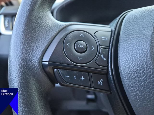 Used 2021 Toyota RAV4 LE FWD image 18