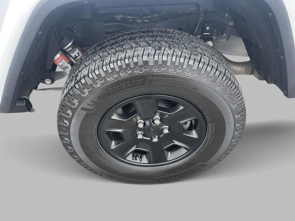 Used 2021 Jeep Gladiator Mojave image 7