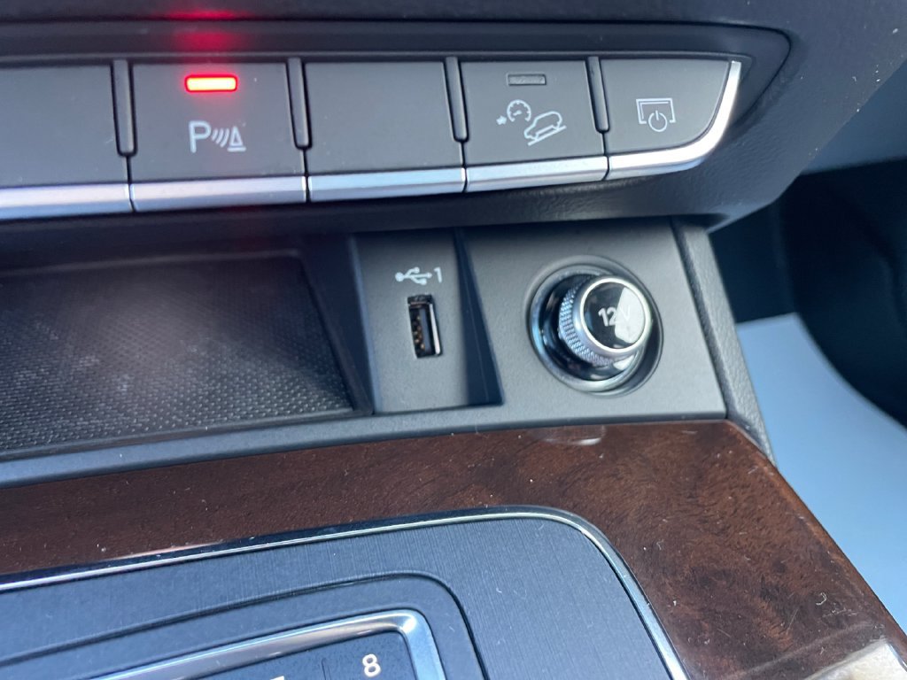 Used 2018 Audi Q5 2.0T Premium Plus w/ Premium Plus Package AWD/4WD image 40