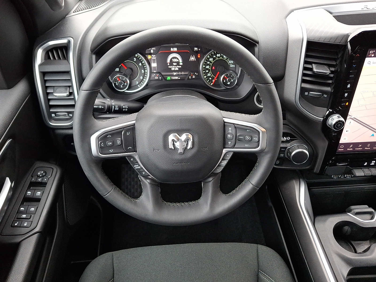 Used 2025 RAM 1500 Big Horn AWD/4WD image 11