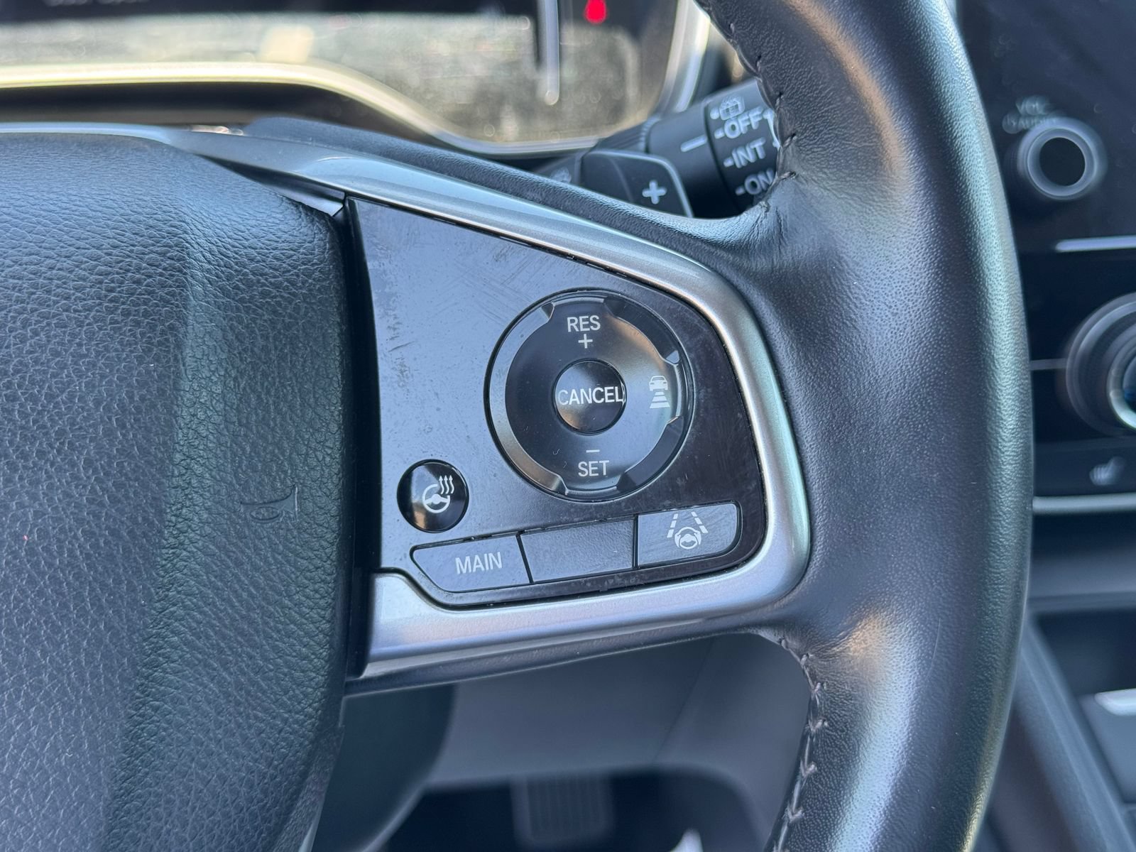 Used 2022 Honda CR-V Touring image 29