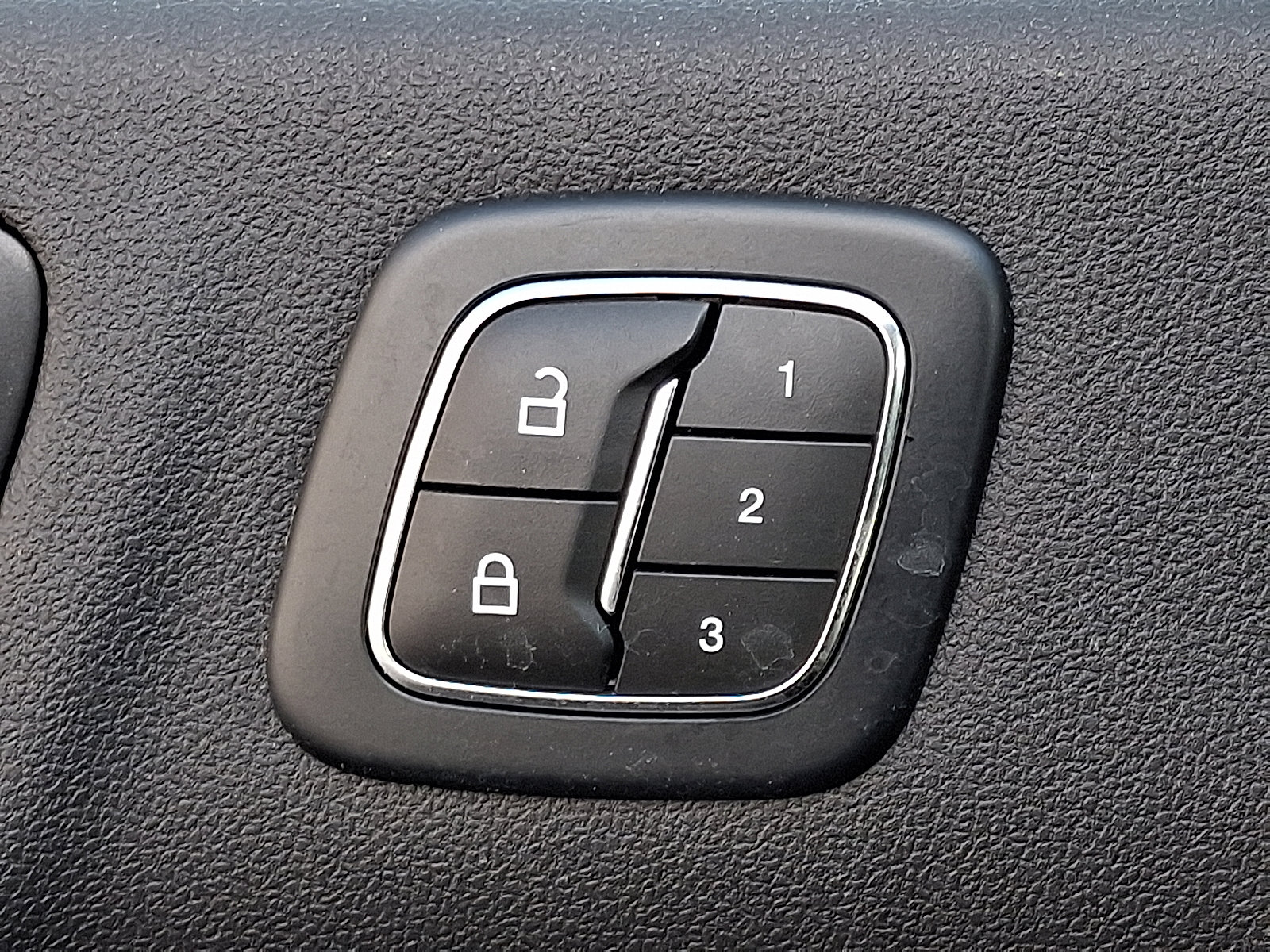 Certified 2023 Ford Escape Active w/ Tech Pack #2 image 26