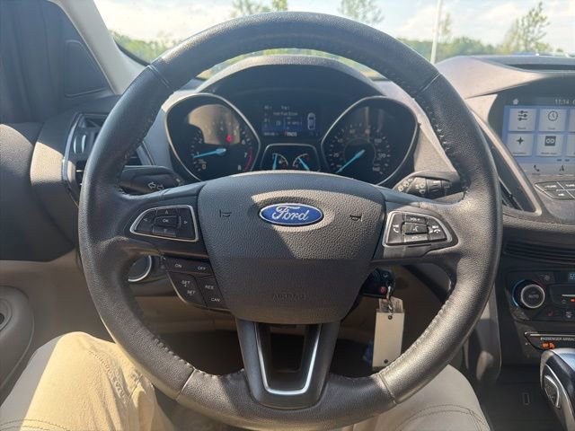 Certified 2018 Ford Escape SEL FWD image 36