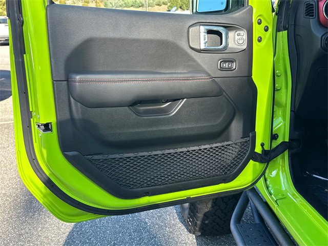 Used 2021 Jeep Wrangler Unlimited Rubicon w/ Xtreme Recon 35" Tire Package image 10