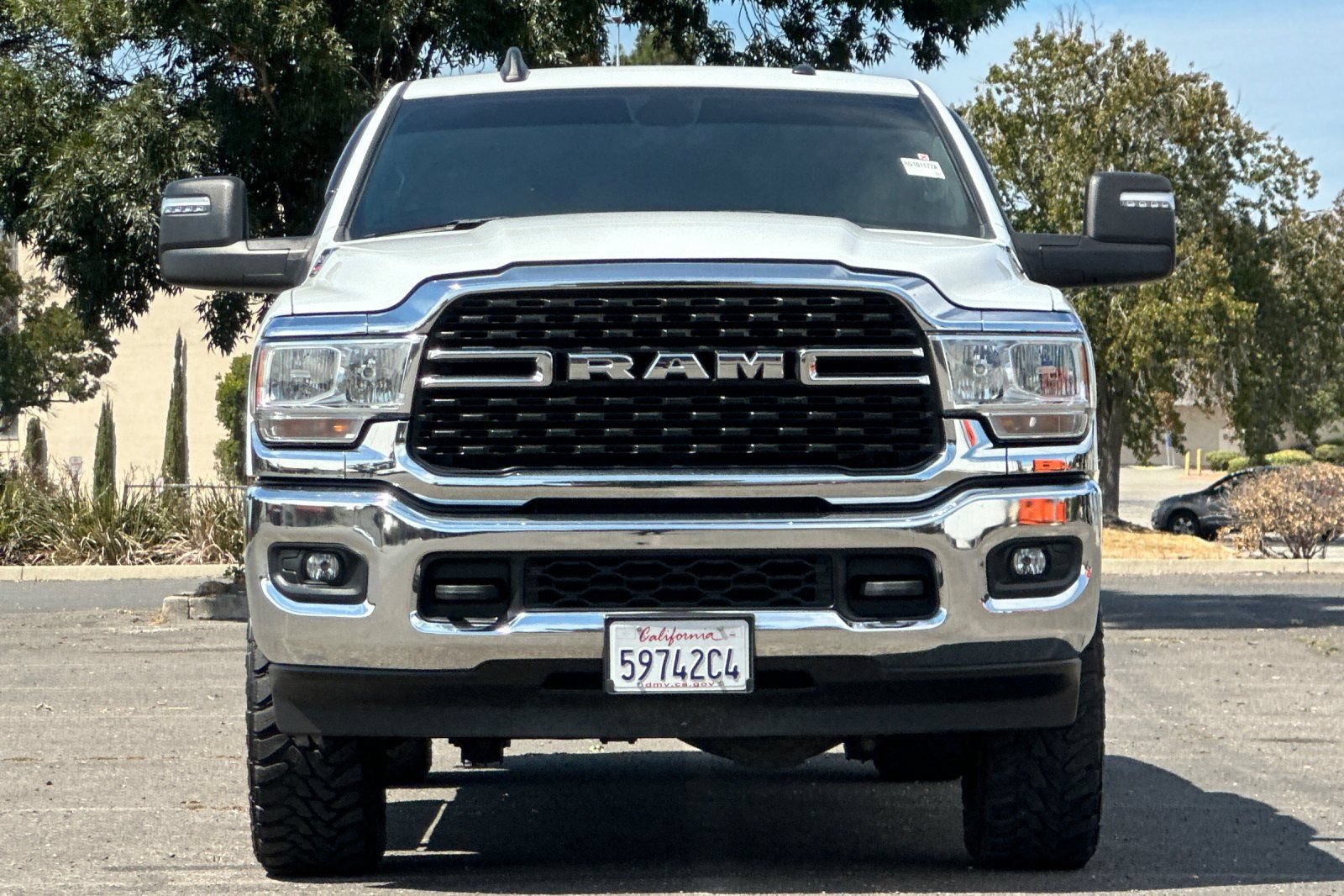 Used 2024 RAM 2500 Big Horn AWD/4WD image 9