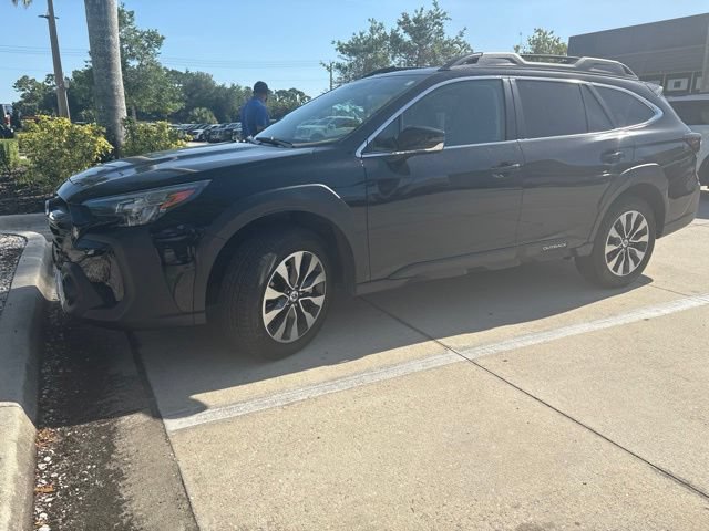 Used 2024 Subaru Outback Limited XT AWD/4WD image 4