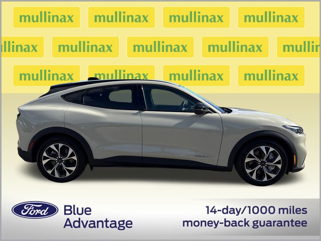 Certified 2025 Ford Mustang Mach-E Select image 2