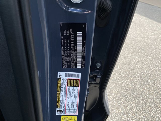 Used 2024 Toyota Grand Highlander AWD Hybrid image 27