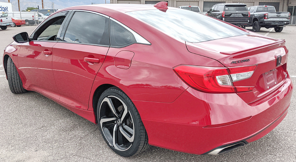 Used 2020 Honda Accord Sport image 4