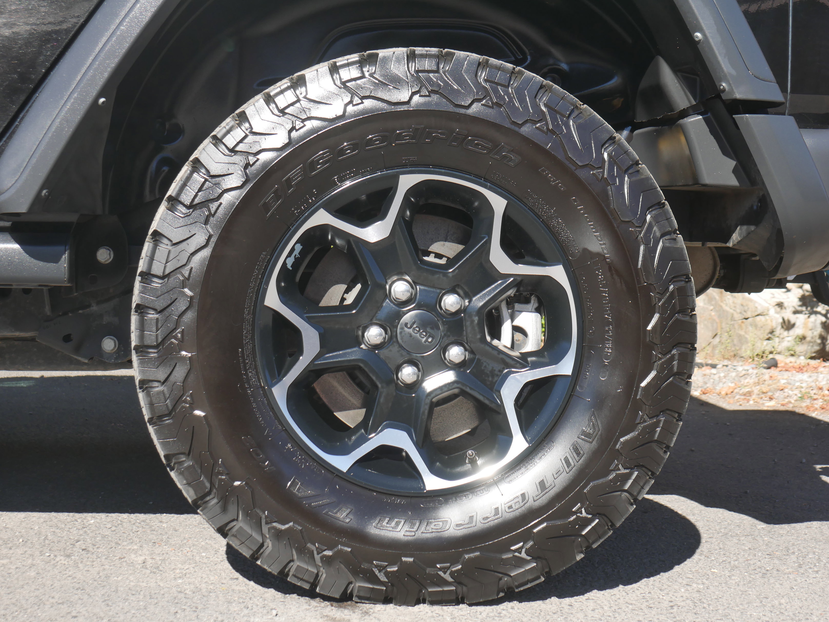 Used 2021 Jeep Wrangler Unlimited Rubicon 4xe w/ Steel Bumper Group image 28