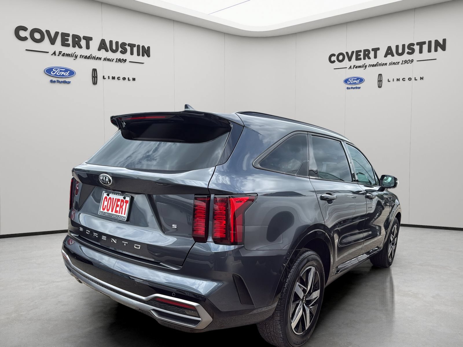 Used 2021 Kia Sorento S FWD image 5