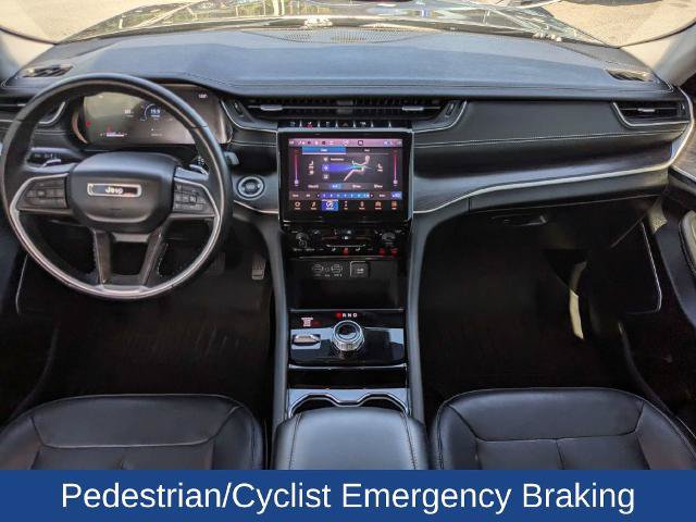 Used 2022 Jeep Grand Cherokee L Limited AWD/4WD image 17