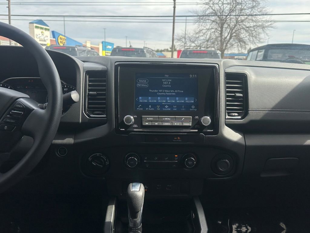 Used 2023 Nissan Frontier SV w/ Midnight Edition Package AWD/4WD image 15