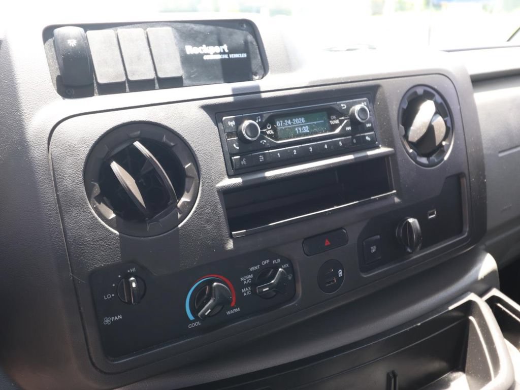 Certified 2024 Ford E-350 and Econoline 350 Super Duty w/ Power Windows & Locks Group RWD image 17