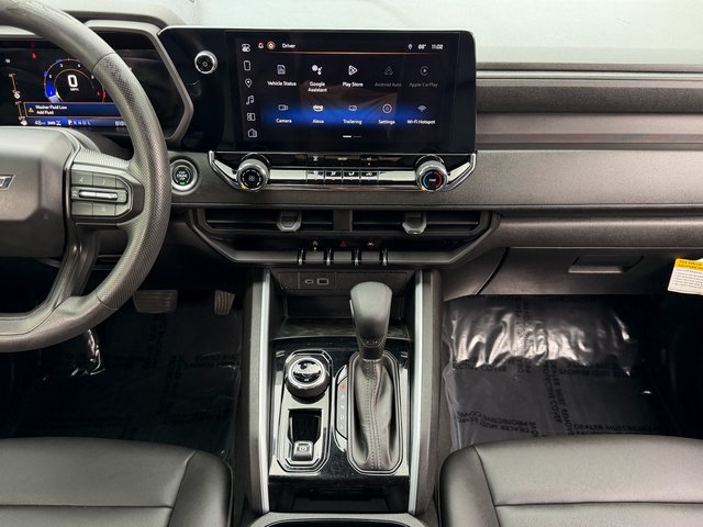 Used 2023 Chevrolet Colorado Trail Boss AWD/4WD image 28
