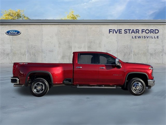 Used 2025 Chevrolet Silverado 3500 LTZ w/ LTZ Plus Package image 4