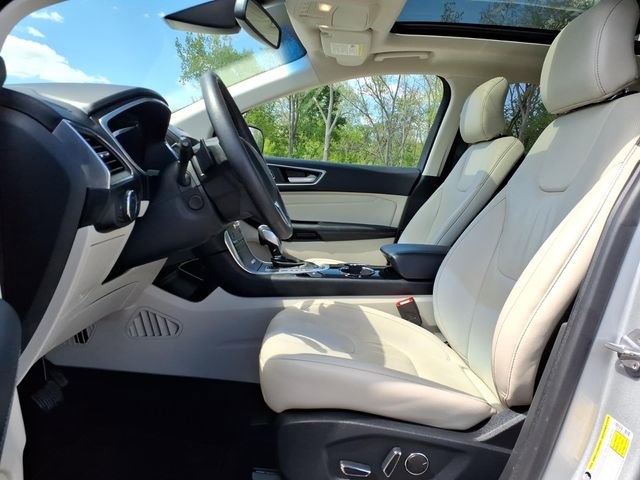 Certified 2018 Ford Edge Titanium w/ Equipment Group 301A FWD image 12