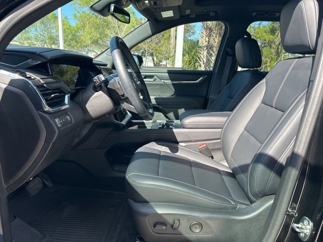 Used 2024 GMC Acadia Elevation w/ Luxury Package image 11