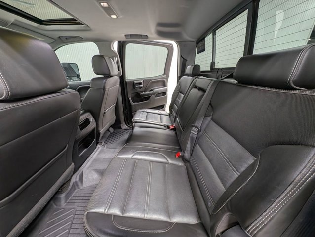 Used 2018 GMC Sierra 2500 Denali w/ Duramax Plus Package AWD/4WD image 15