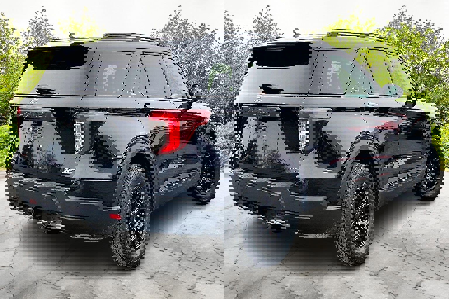 Certified 2023 Ford Explorer Timberline image 13