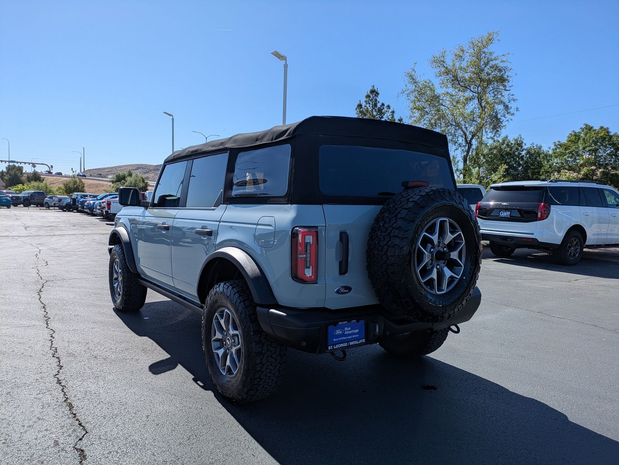 Certified 2022 Ford Bronco Badlands AWD/4WD image 7