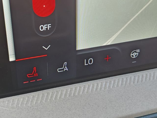 Certified 2026 Ford Maverick Lariat w/ 4K Tow Package AWD/4WD image 27