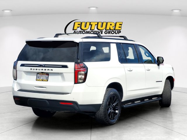 Used 2024 Chevrolet Suburban Z71 w/ Luxury Package AWD/4WD image 4