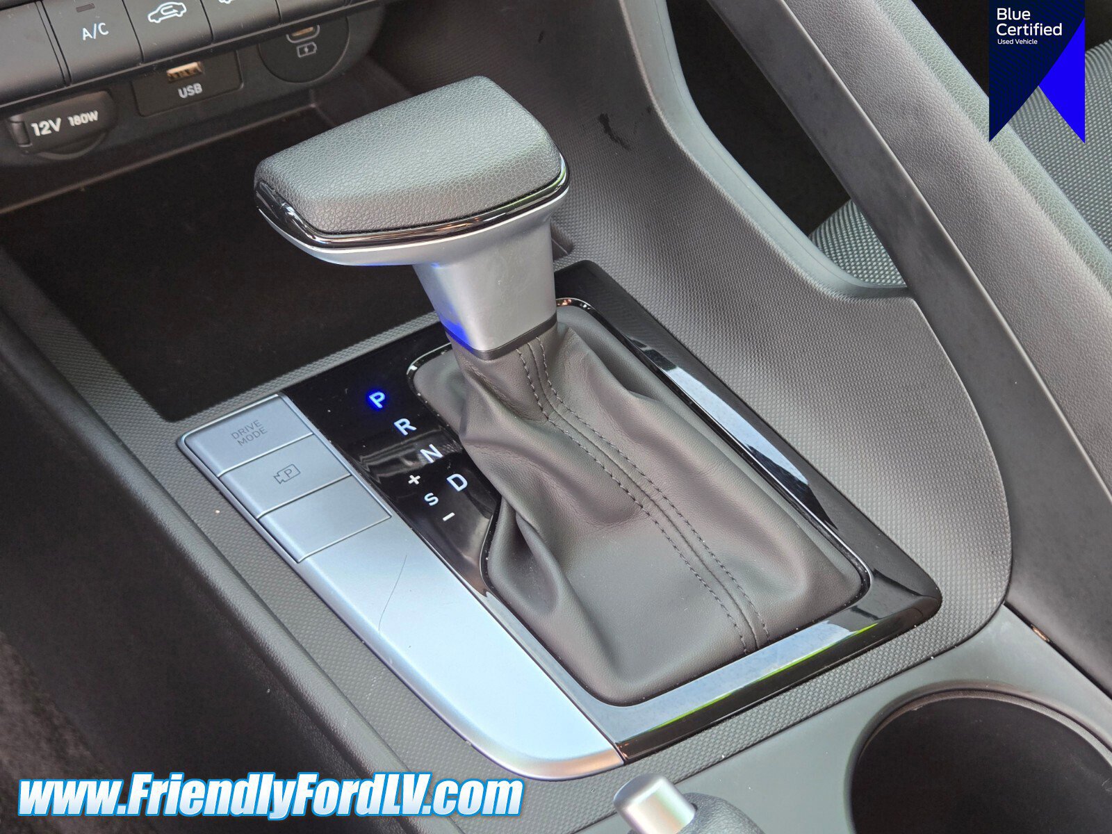 Used 2025 Hyundai Elantra SE image 24