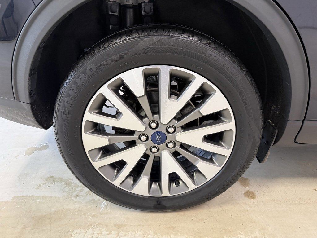 Certified 2021 Ford Escape Titanium image 10