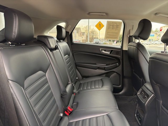 Certified 2022 Ford Edge SEL w/ Convenience Package image 35