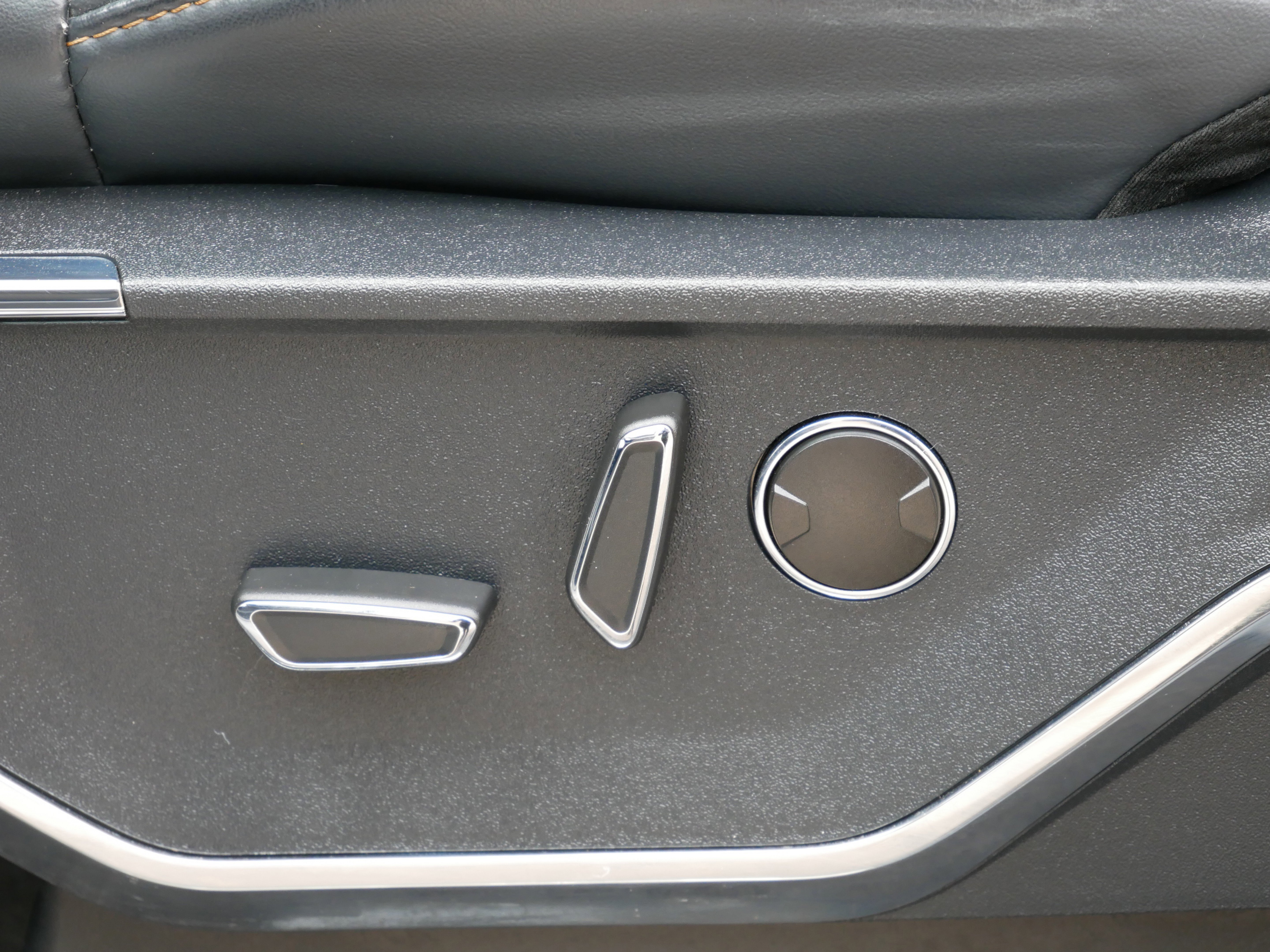 Certified 2022 Ford F150 Platinum image 12